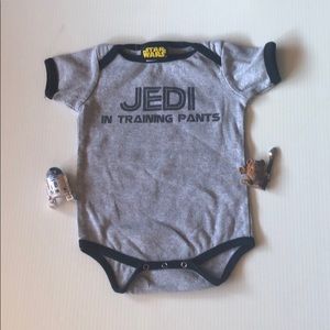 Star‎ Wars Baby Onsie Gray/Black Jedi In Training Size 12-18 mos